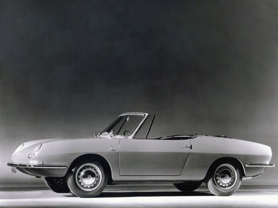  Fiat 850 Spider 1965 года  (фото 7 из 10)